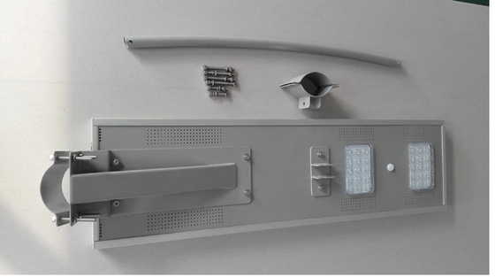 Automatic Switch 160lm/W All In One Integrated Solar Street Light